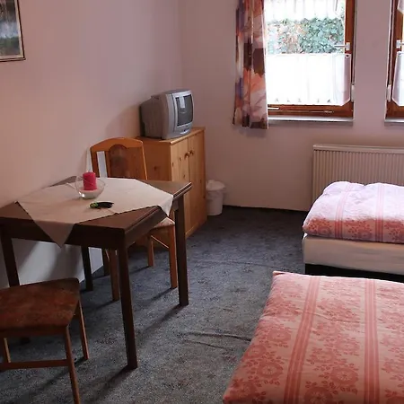 Holiday home Ferienwohnung Schedifka Sondershausen